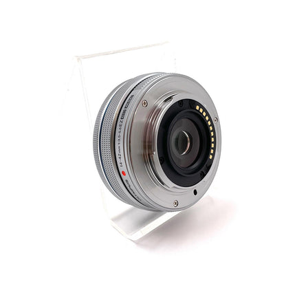【全額返金保証】【最速発送】OLYMPUS M.ZUIKO DIGITAL ED 14-42mm F3.5-5.6 EZ [シルバー] 超美品 動作確認済