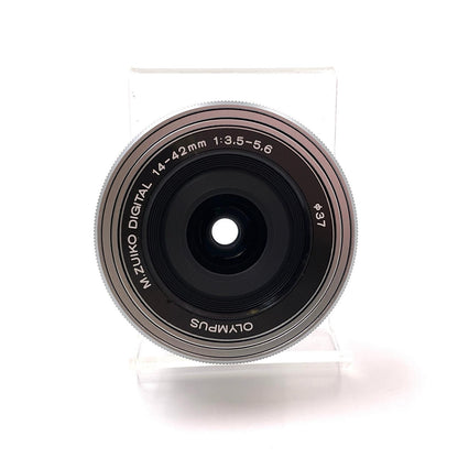 【全額返金保証】【最速発送】OLYMPUS M.ZUIKO DIGITAL ED 14-42mm F3.5-5.6 EZ [シルバー] 超美品 動作確認済