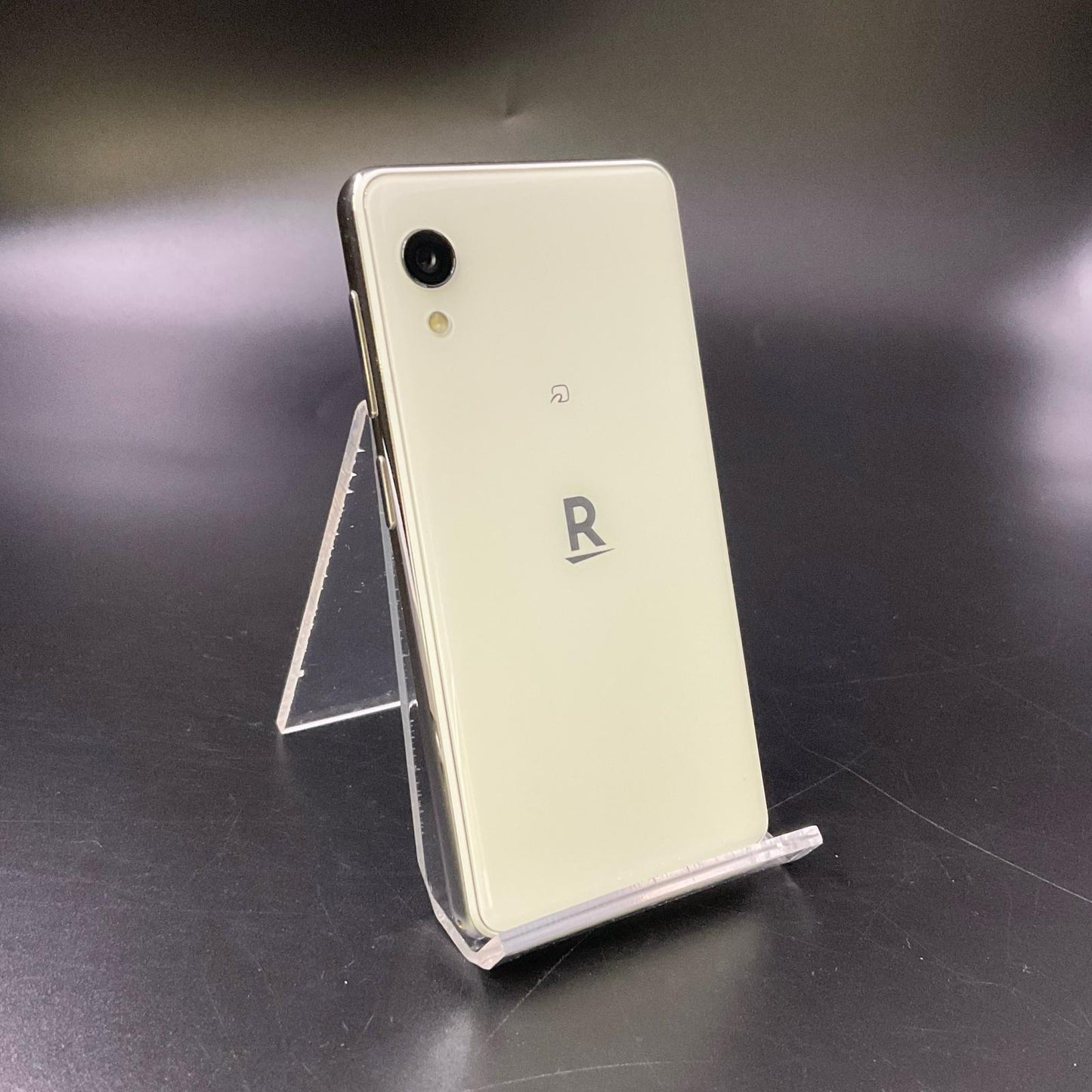 【全額返金保証】【最速発送】楽天モバイル Rakuten Mini 32GB クールホワイト 楽天モバイル C330 白ロム 美品 動作確認済