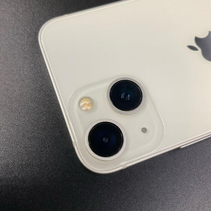 【全額返金保証】【最速発送】Apple iPhone iPhone 13 mini 256GB スターライト au 白ロム 動作確認済 77%