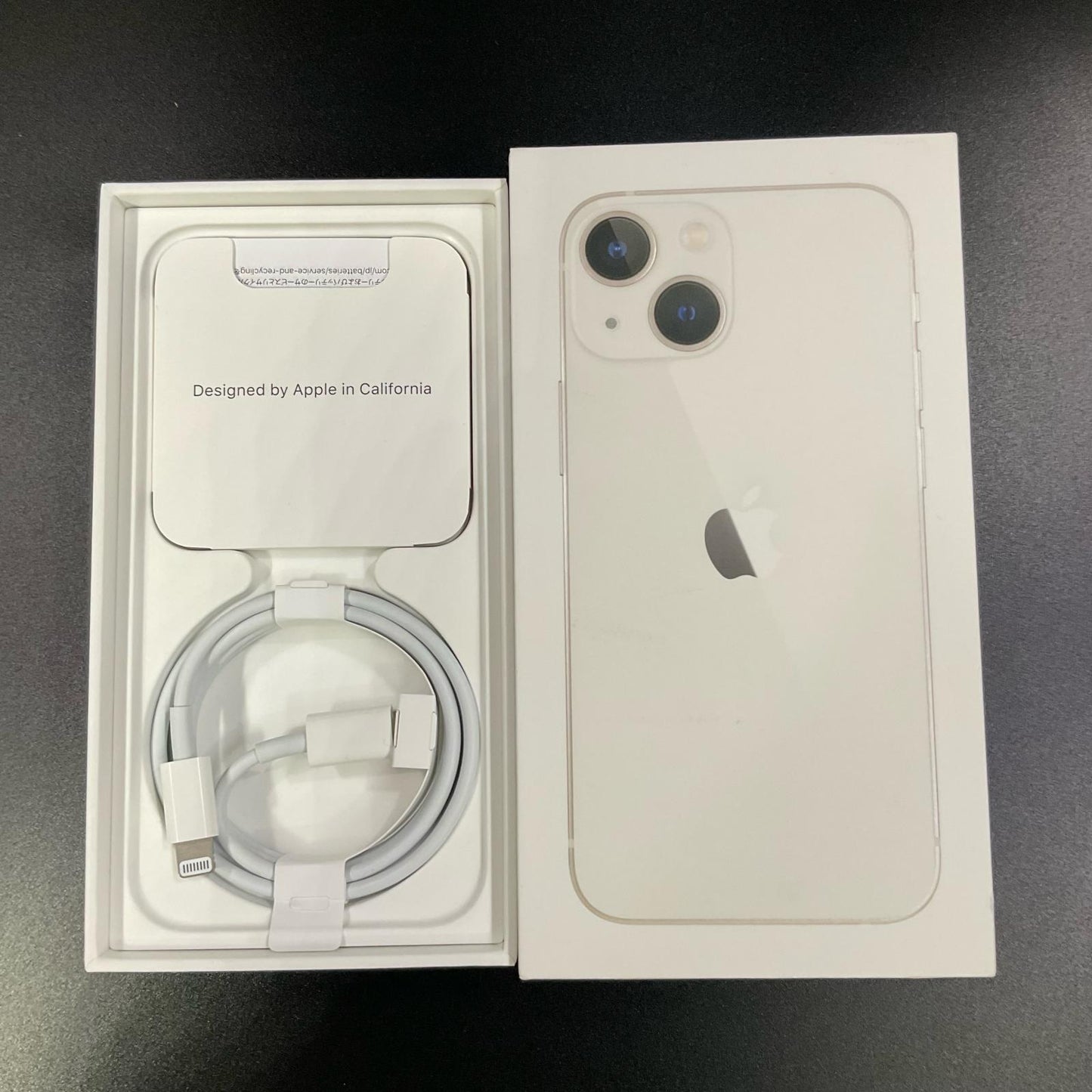 【全額返金保証】【最速発送】Apple iPhone iPhone 13 mini 256GB スターライト au 白ロム 動作確認済 77%