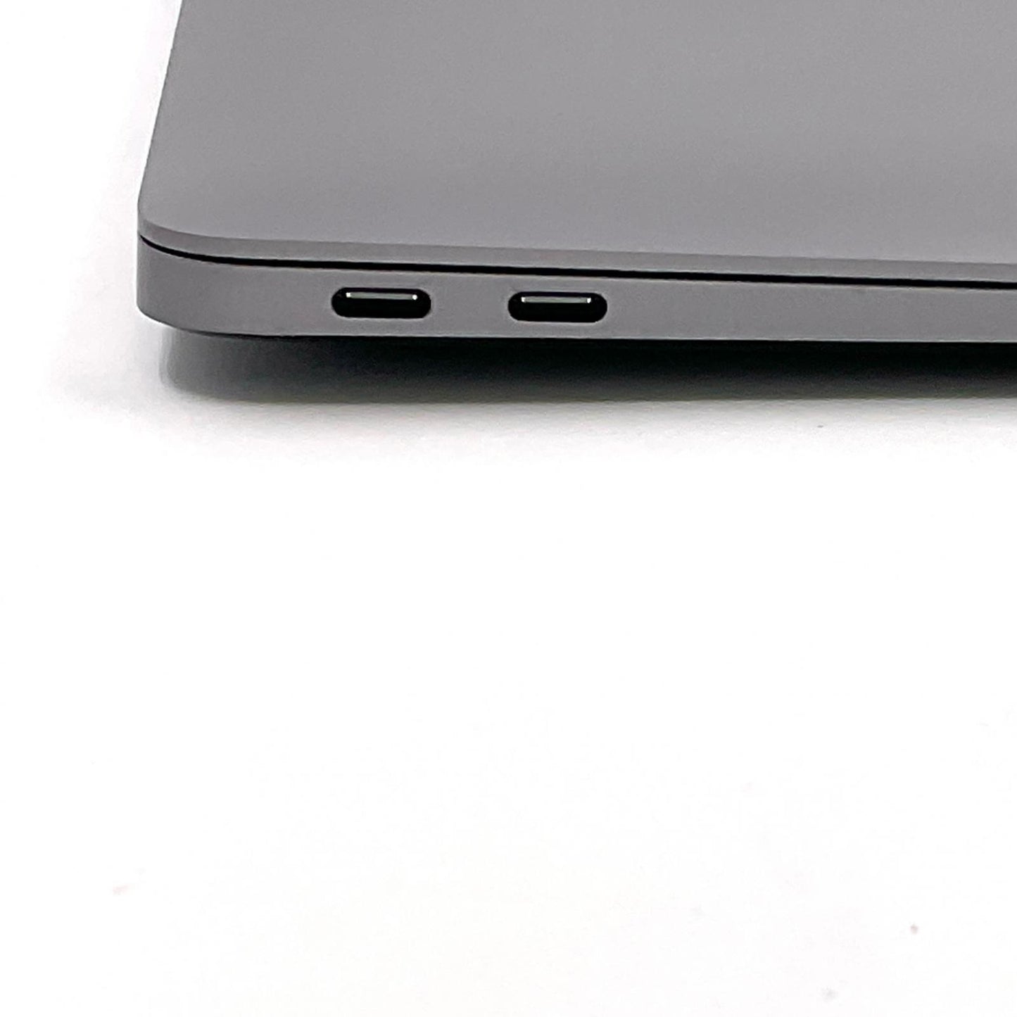【全額返金保証】【最速発送】Apple MacBook Air 13.3インチ 2020 Apple M1 8GB SSD 512GB スペースグレイ 100% 動作確認済