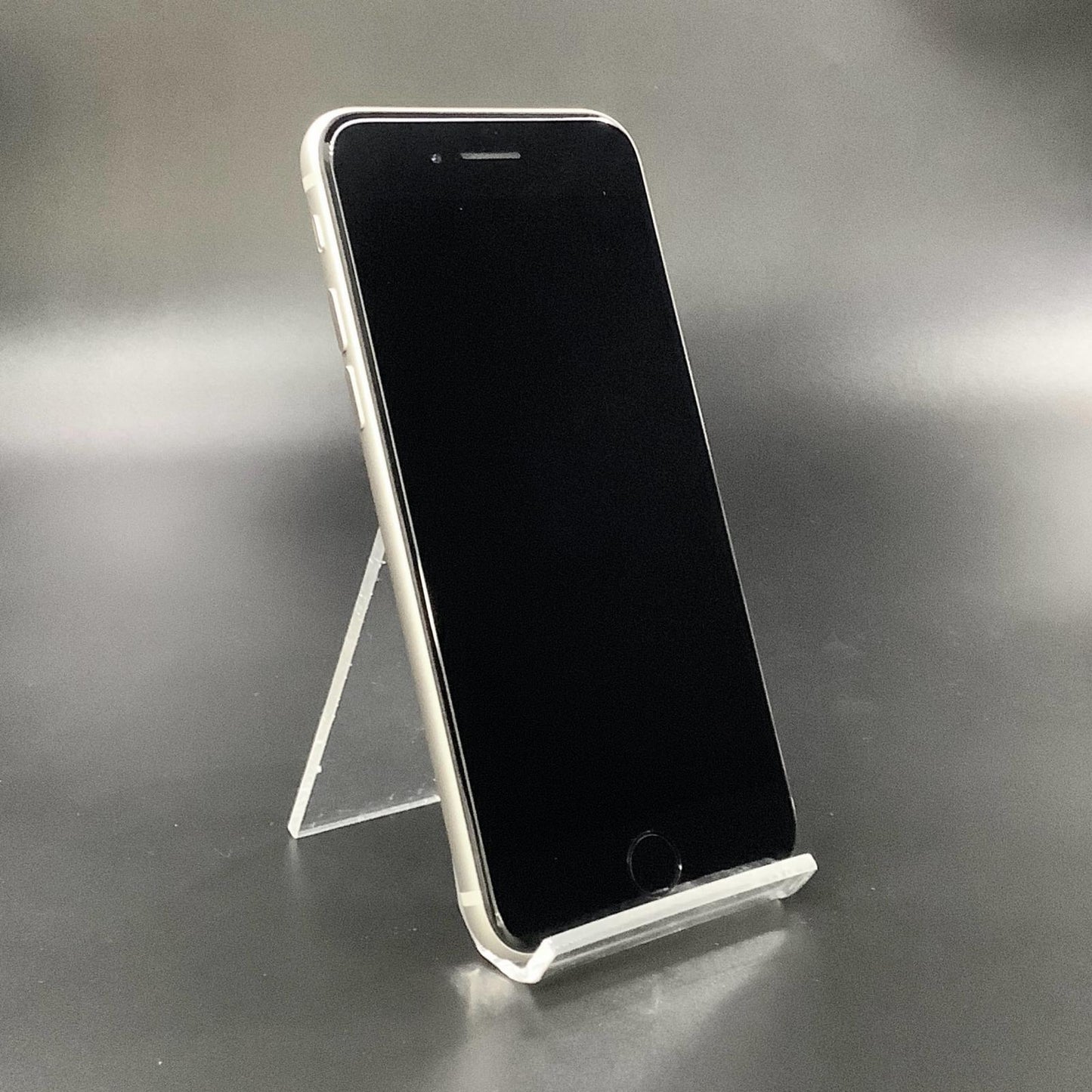 【全額返金保証】【最速発送】Apple iPhone iPhone SE（第3世代） 128GB スターライト Softbank SIMフリー 白ロム 動作確認済 84%