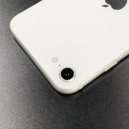 【全額返金保証】【最速発送】Apple iPhone iPhone SE（第3世代） 128GB スターライト Softbank SIMフリー 白ロム 動作確認済 84%