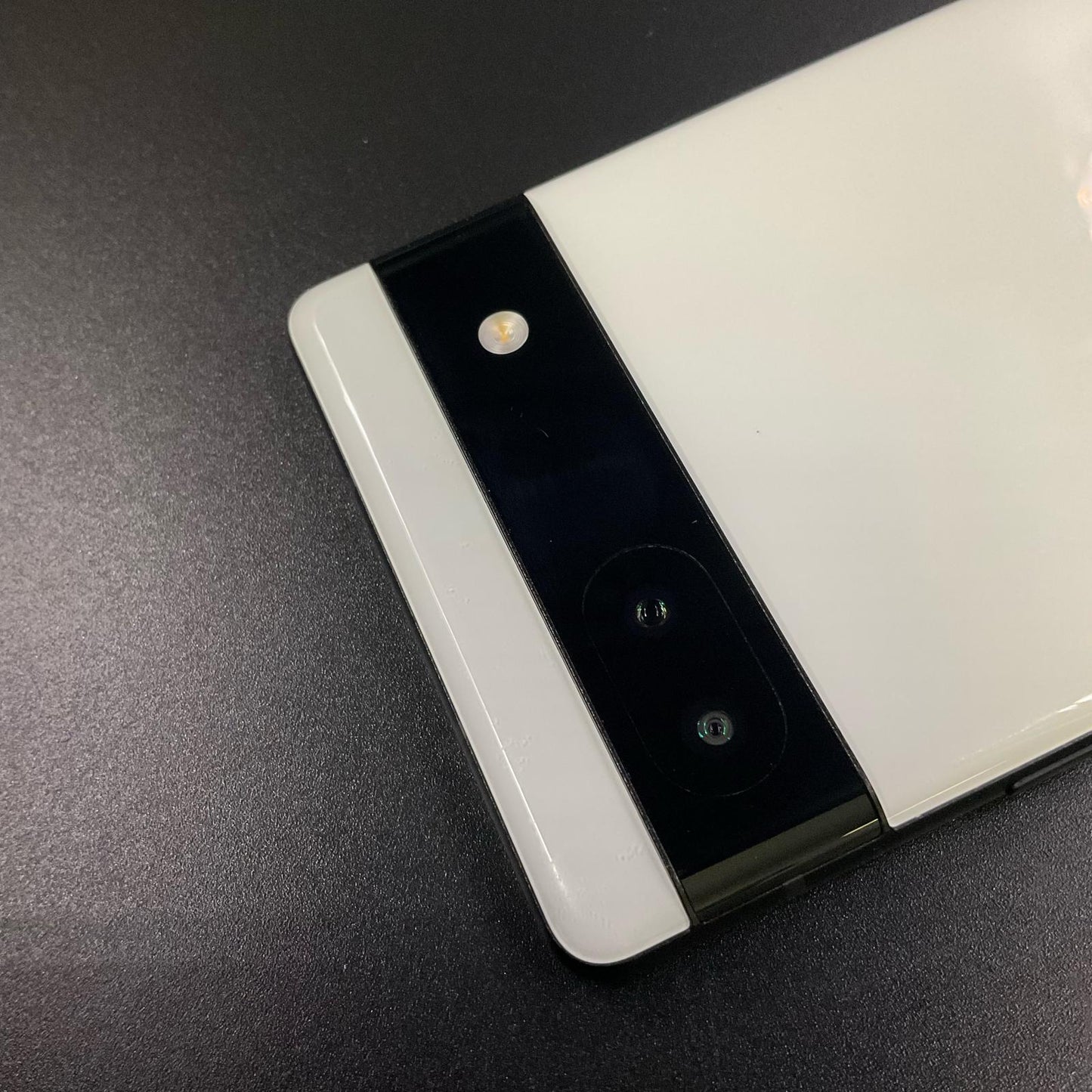 【全額返金保証】【最速発送】Google Pixel 6a 128GB Chalk au GB17L 白ロム 動作確認済