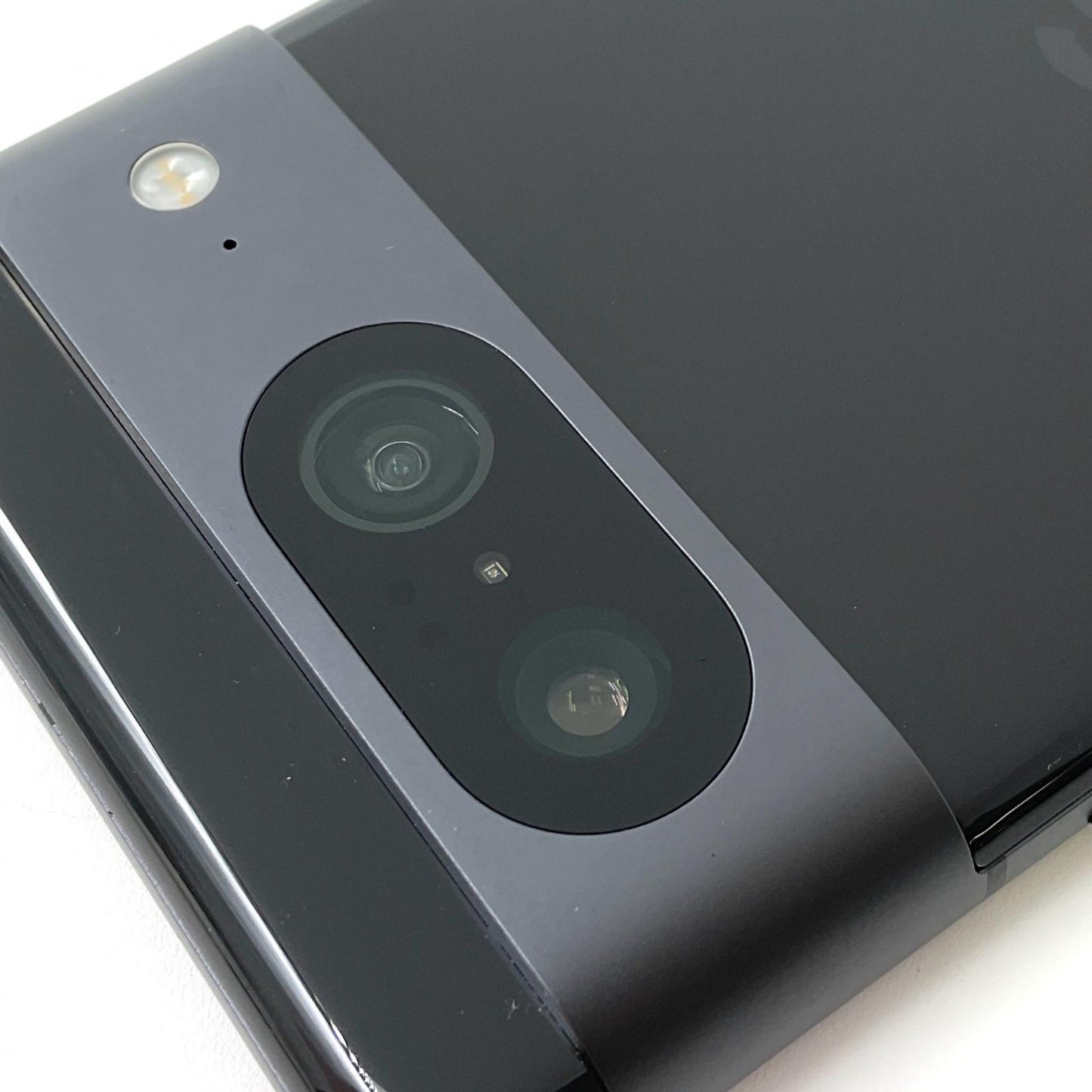 【全額返金保証】【最速発送】Google Pixel 8 128GB Obsidian(オブシディアン) au GZPF0 美品 動作確認済