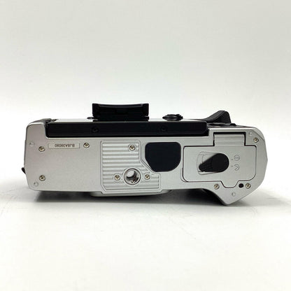 【全額返金保証】【最速発送】OLYMPUS デジタル一眼 OM-D E-M5 Mark III ボディ [シルバー] シルバー 超美品 動作確認済