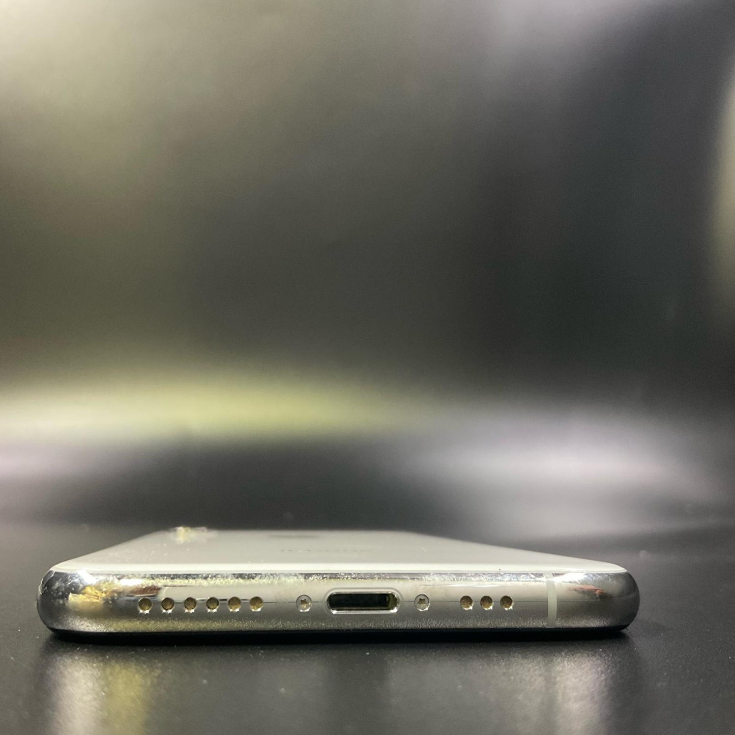 【最速発送】Apple iPhone iPhone XS 256GB シルバー Softbank 白ロム【難有】 74%