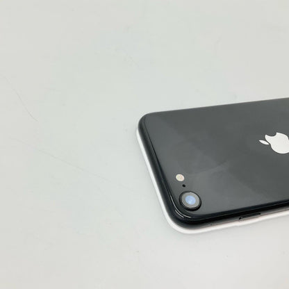 【全額返金保証】【最速発送】Apple iPhone iPhone SE（第2世代） 64GB ブラック SIMフリー 白ロム 動作確認済 77%