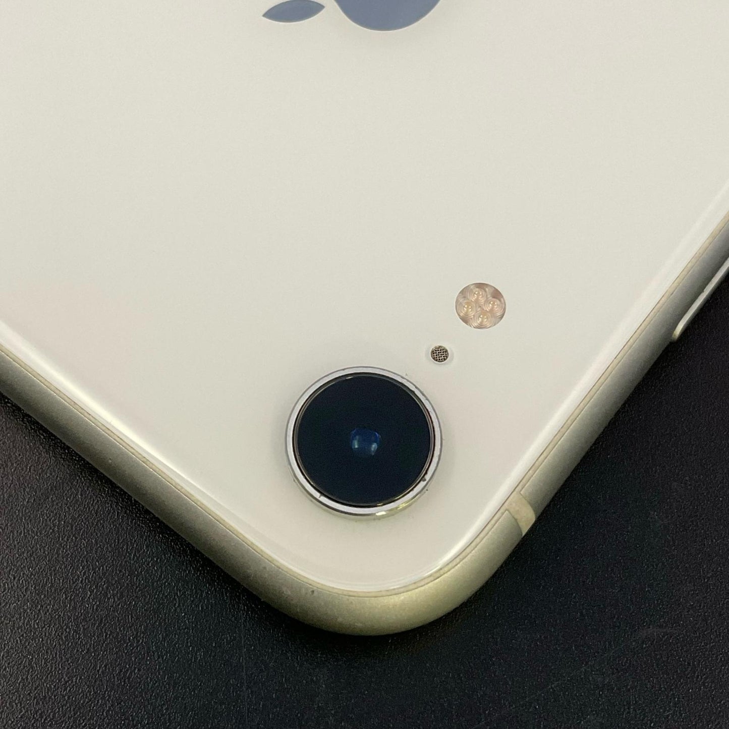 【全額返金保証】【最速発送】Apple iPhone iPhone XR 128GB ホワイト docomo 白ロム 動作確認済