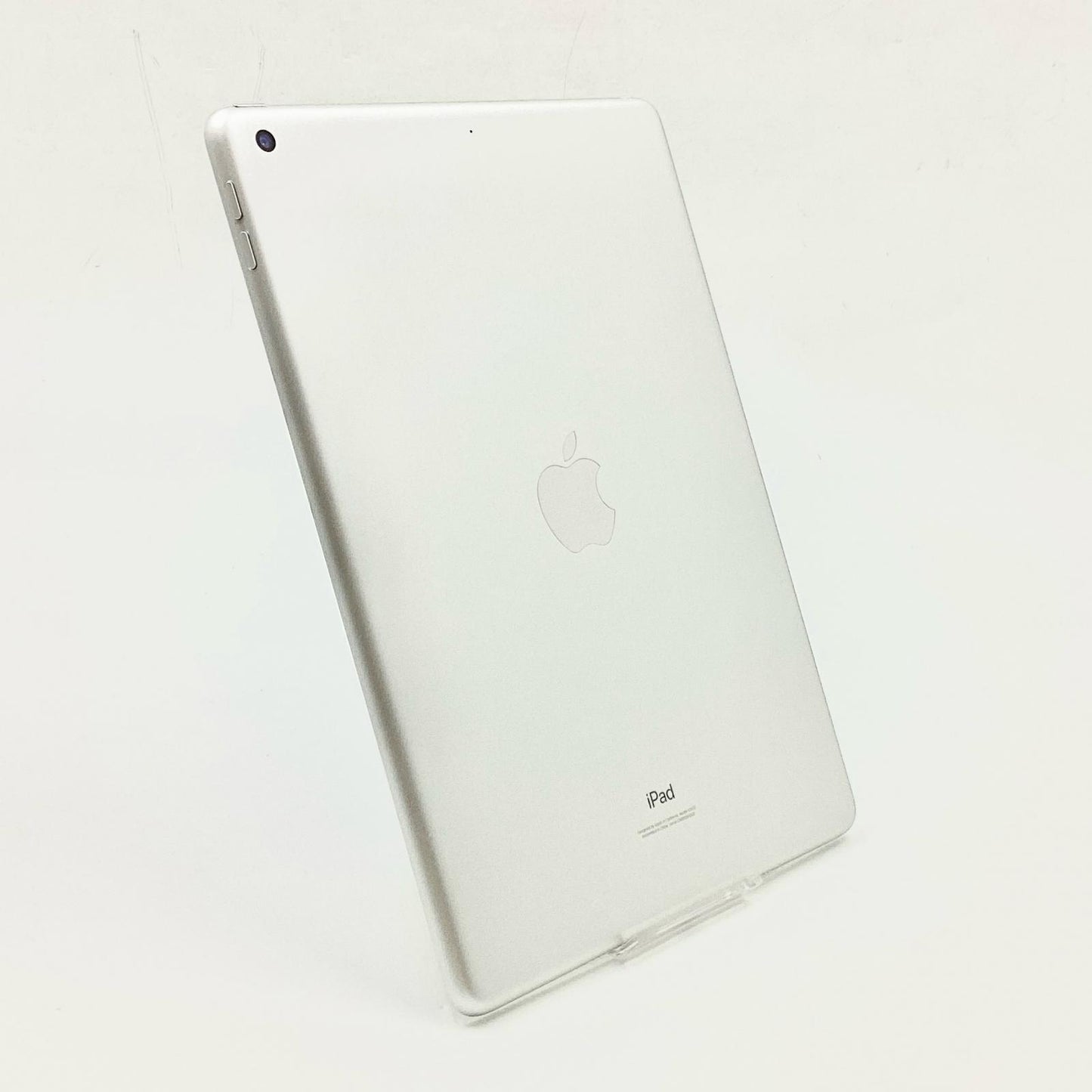 【全額返金保証】【最速発送】Apple iPad iPad 10.2インチ 第9世代 64GB シルバー Wi-Fi 動作確認済