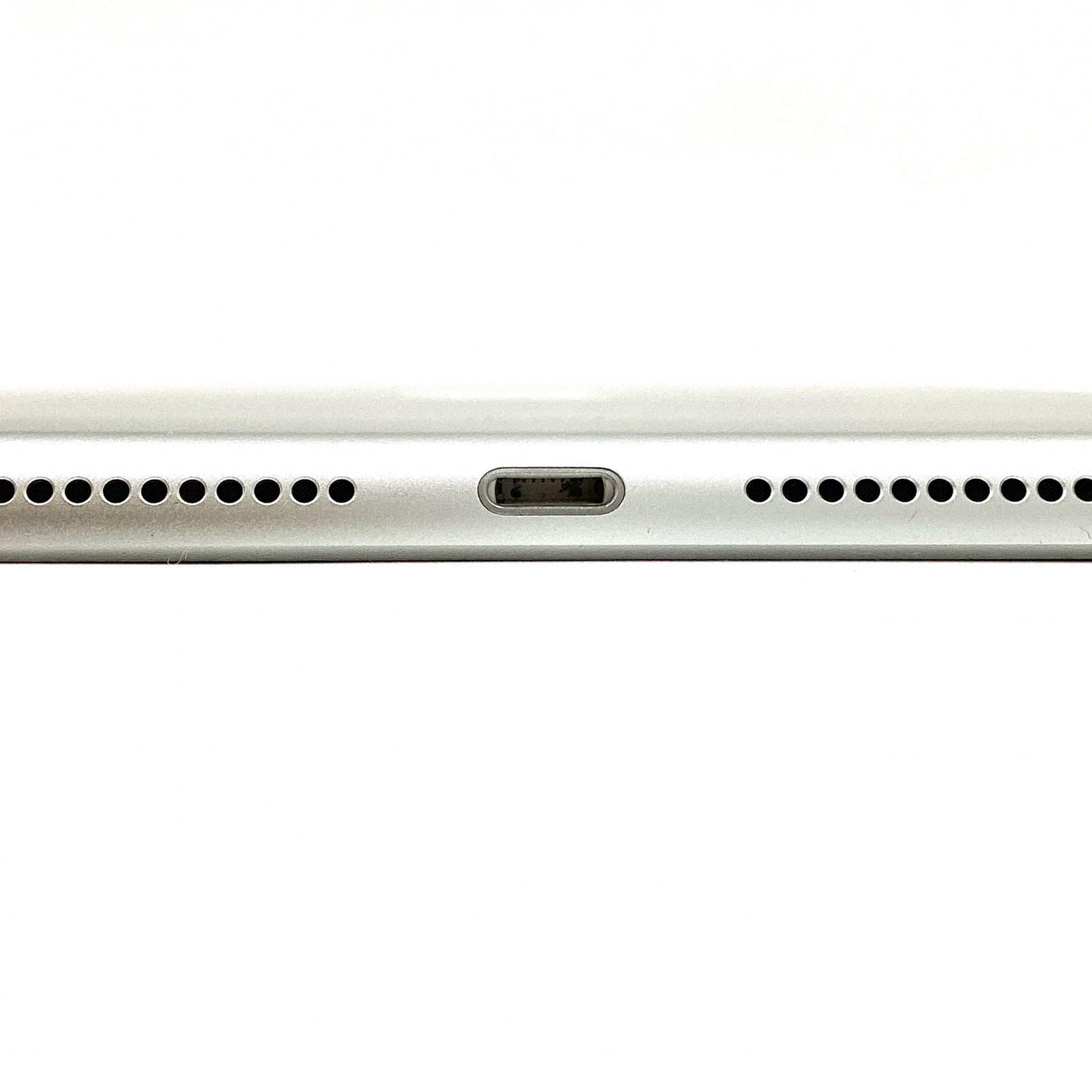 【全額返金保証】【最速発送】Apple iPad iPad 10.2インチ 第9世代 64GB シルバー Wi-Fi 動作確認済