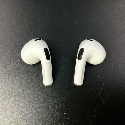 【全額返金保証】【最速発送】Apple AirPods（第3世代） A2564 動作確認済