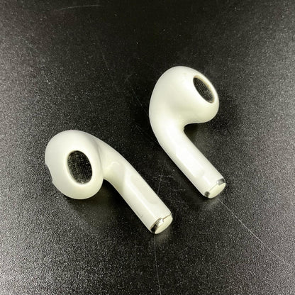 【全額返金保証】【最速発送】Apple AirPods（第3世代） A2564 動作確認済