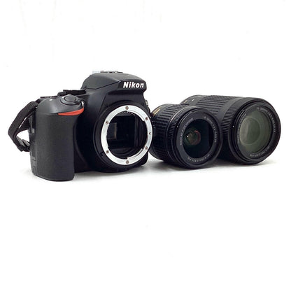 【全額返金保証】【最速発送】Nikon デジタル一眼 D5600 ダブルズームキット ブラック 美品 動作確認済