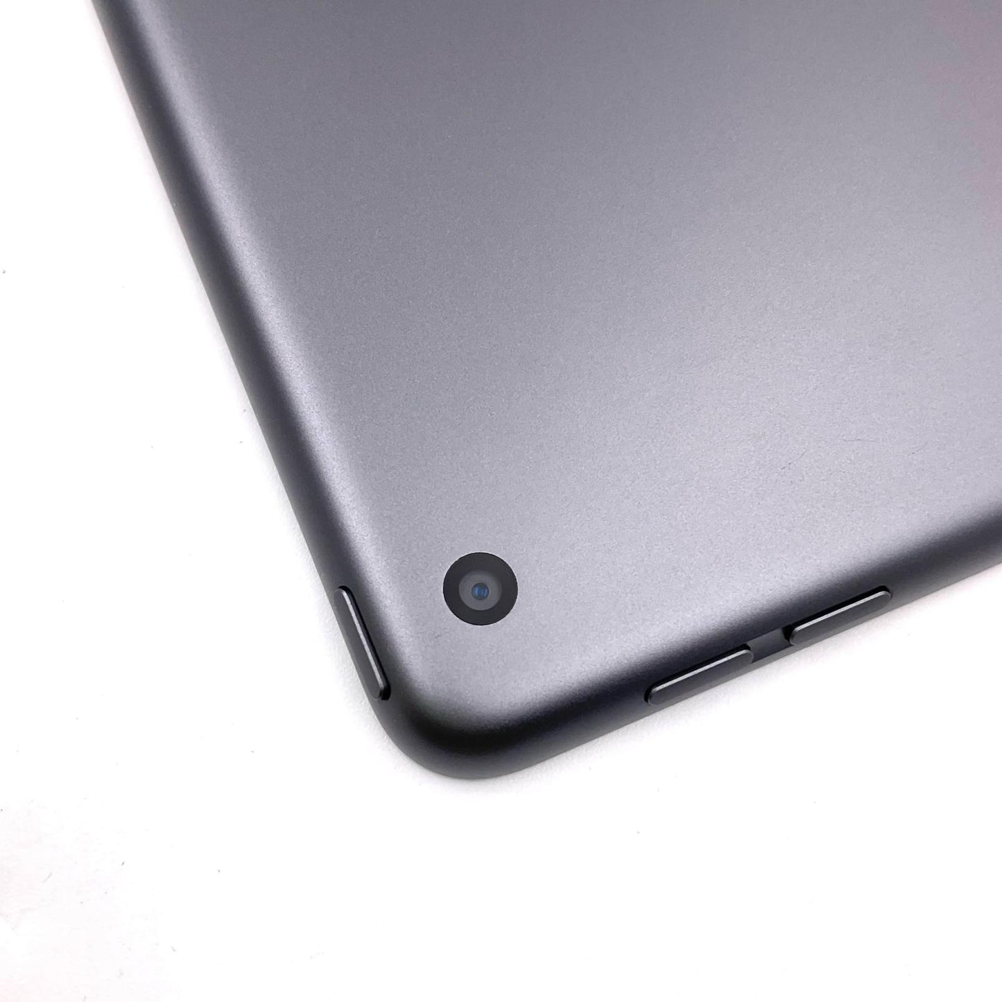 【全額返金保証】【最速発送】Apple iPad iPad 10.2インチ 第9世代 64GB スペースグレイ Wi-Fi 動作確認済