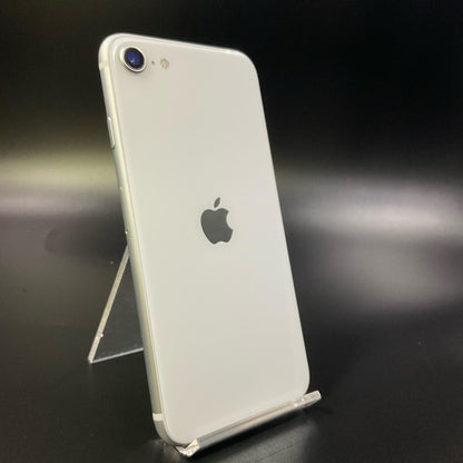 【全額返金保証】【最速発送】Apple iPhone iPhone SE（第2世代） 64GB ホワイト docomo 白ロム 動作確認済 81%