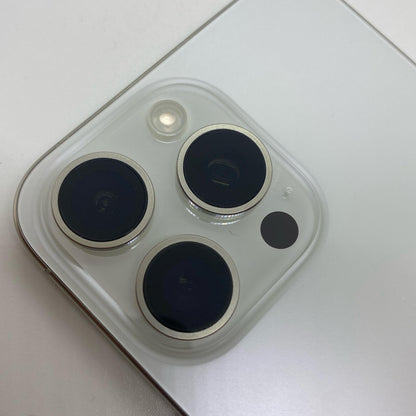 【全額返金保証】【最速発送】Apple iPhone iPhone 15 Pro Max 256GB ホワイトチタニウム SIMフリー 超美品 動作確認済 89%