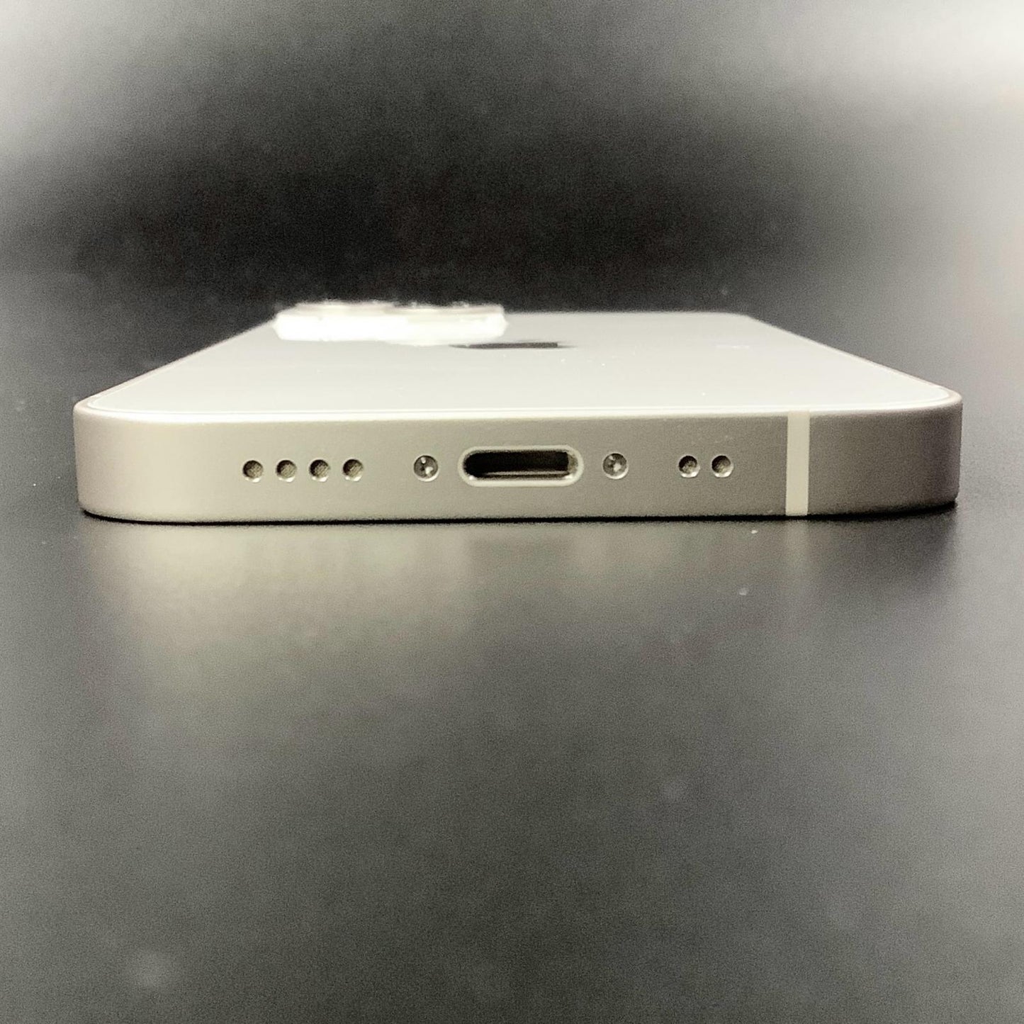 【全額返金保証】【最速発送】Apple iPhone iPhone 13 mini 128GB 白ロム 動作確認済 84%