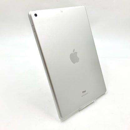 【全額返金保証】【最速発送】Apple iPad iPad 10.2インチ 第8世代 32GB シルバー Wi-Fi 動作確認済