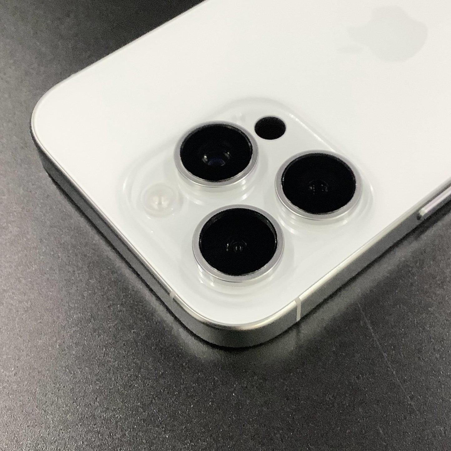 【全額返金保証】【最速発送】Apple iPhone iPhone 16 Pro 512GB ホワイトチタニウム SIMフリー 白ロム 超美品 動作確認済 100%