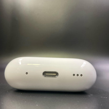 【全額返金保証】【最速発送】Apple AirPods Pro 第2世代 MagSafe充電ケース(USB-C)付き MTJV3J/A 美品 動作確認済