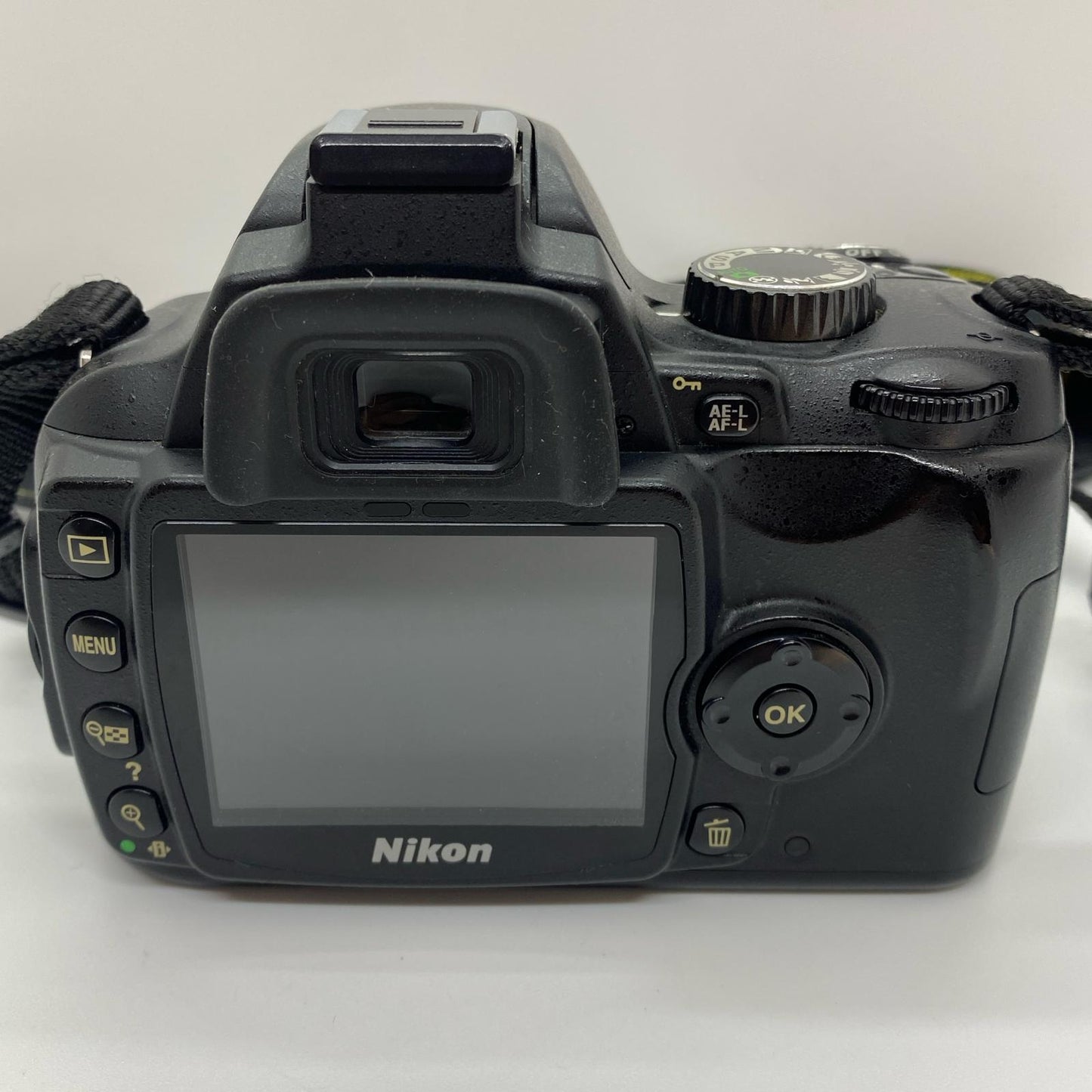 【最速発送】Nikon デジタル一眼 D60 ダブルズームキット ブラック【難有】