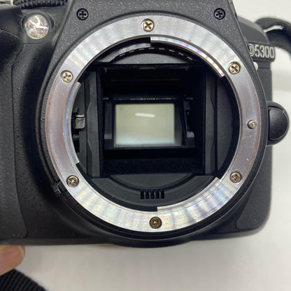 【全額返金保証】【最速発送】Nikon デジタル一眼 D5300 ボディ ブラック 動作確認済