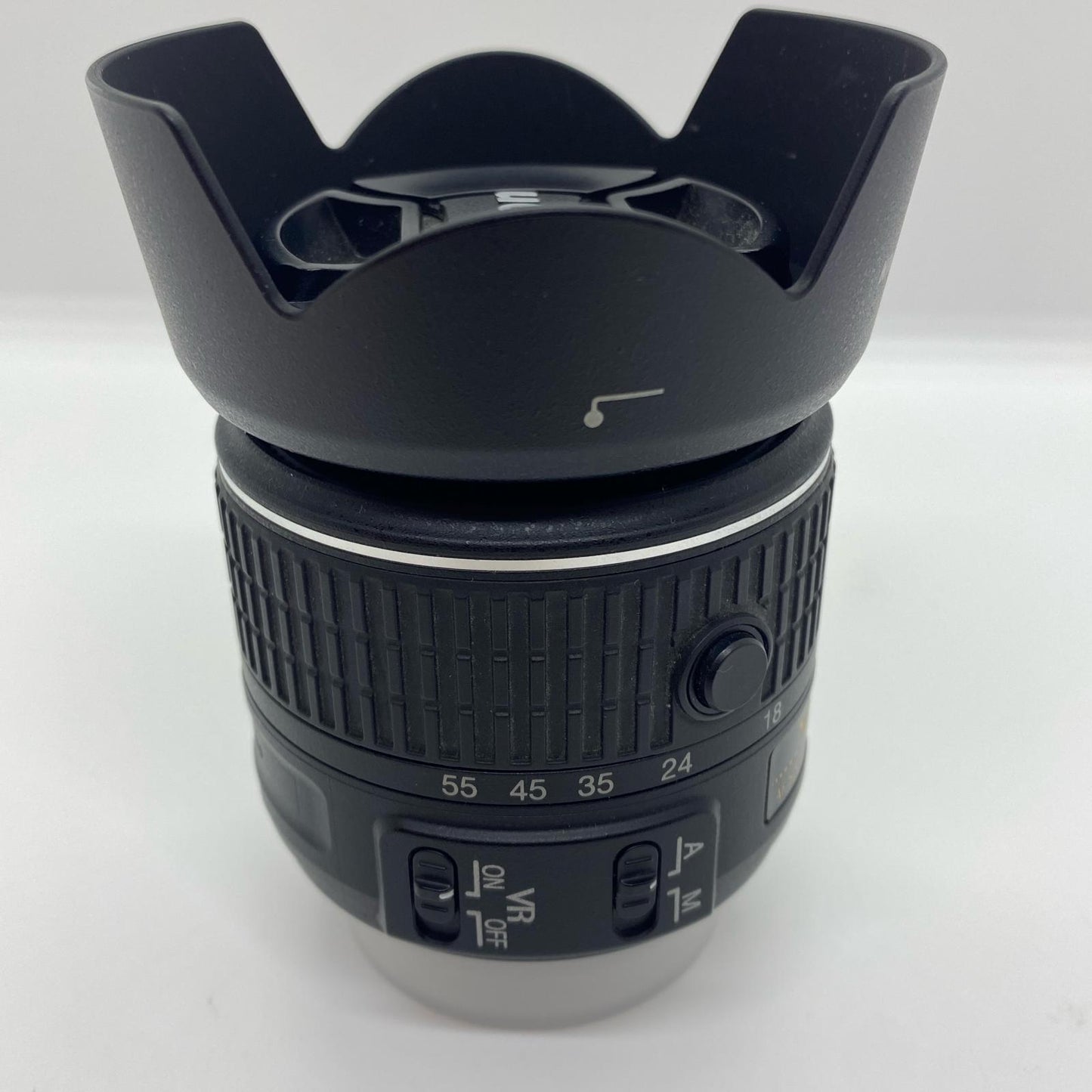 【全額返金保証】【最速発送】Nikon AF-S DX NIKKOR 18-55mm f/3.5-5.6G VR II 動作確認済