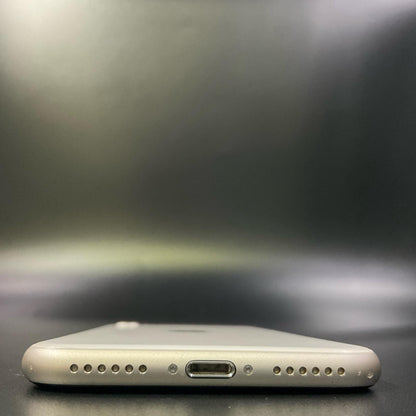 【全額返金保証】【最速発送】Apple iPhone iPhone SE（第3世代） 64GB スターライト au SIMフリー 白ロム 動作確認済 86%