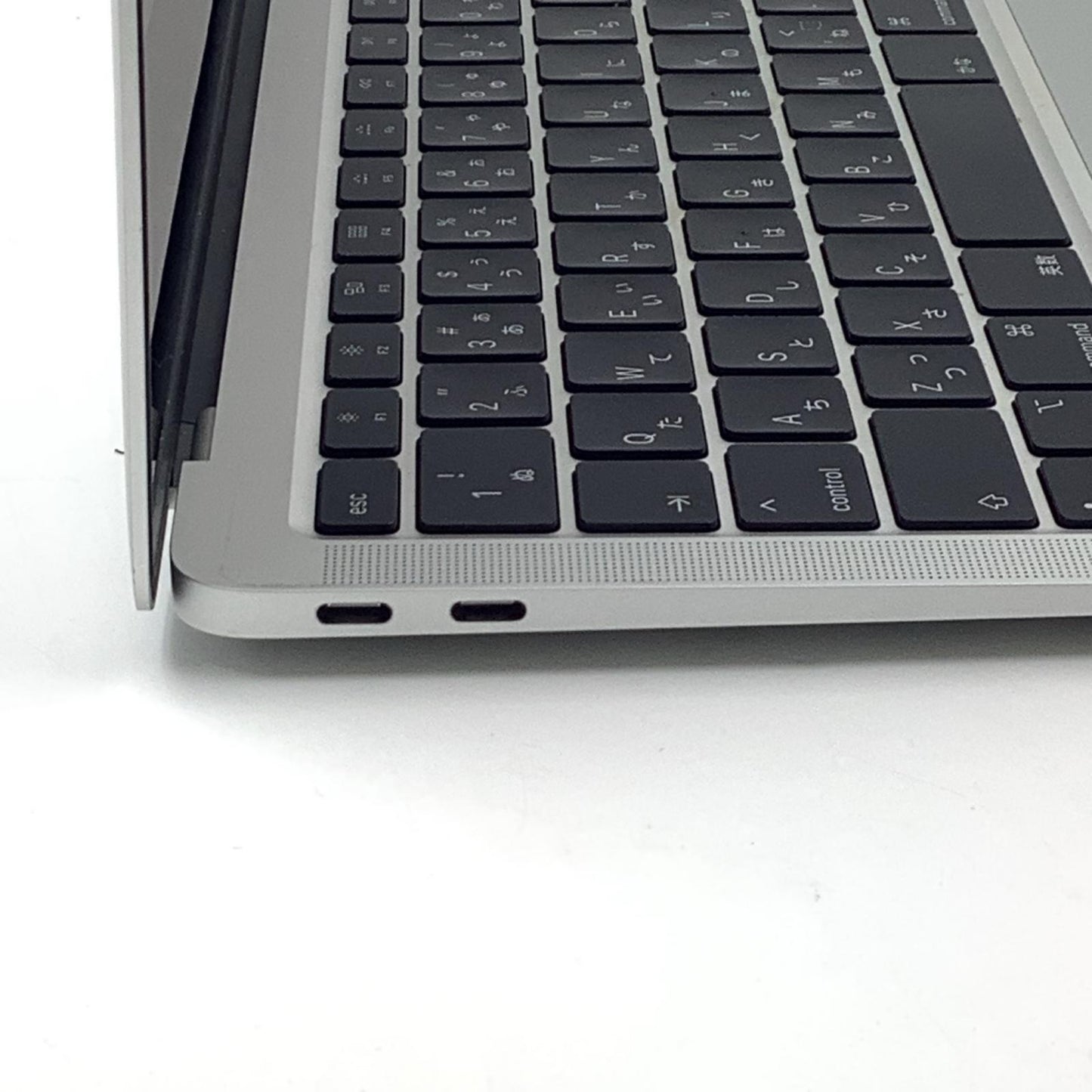 【全額返金保証】【最速発送】Apple MacBook Air 13インチ 2020 1.2GHz クアッドコア Intel Core i7 8GB SSD 512GB シルバー 83.9% 動作確認済