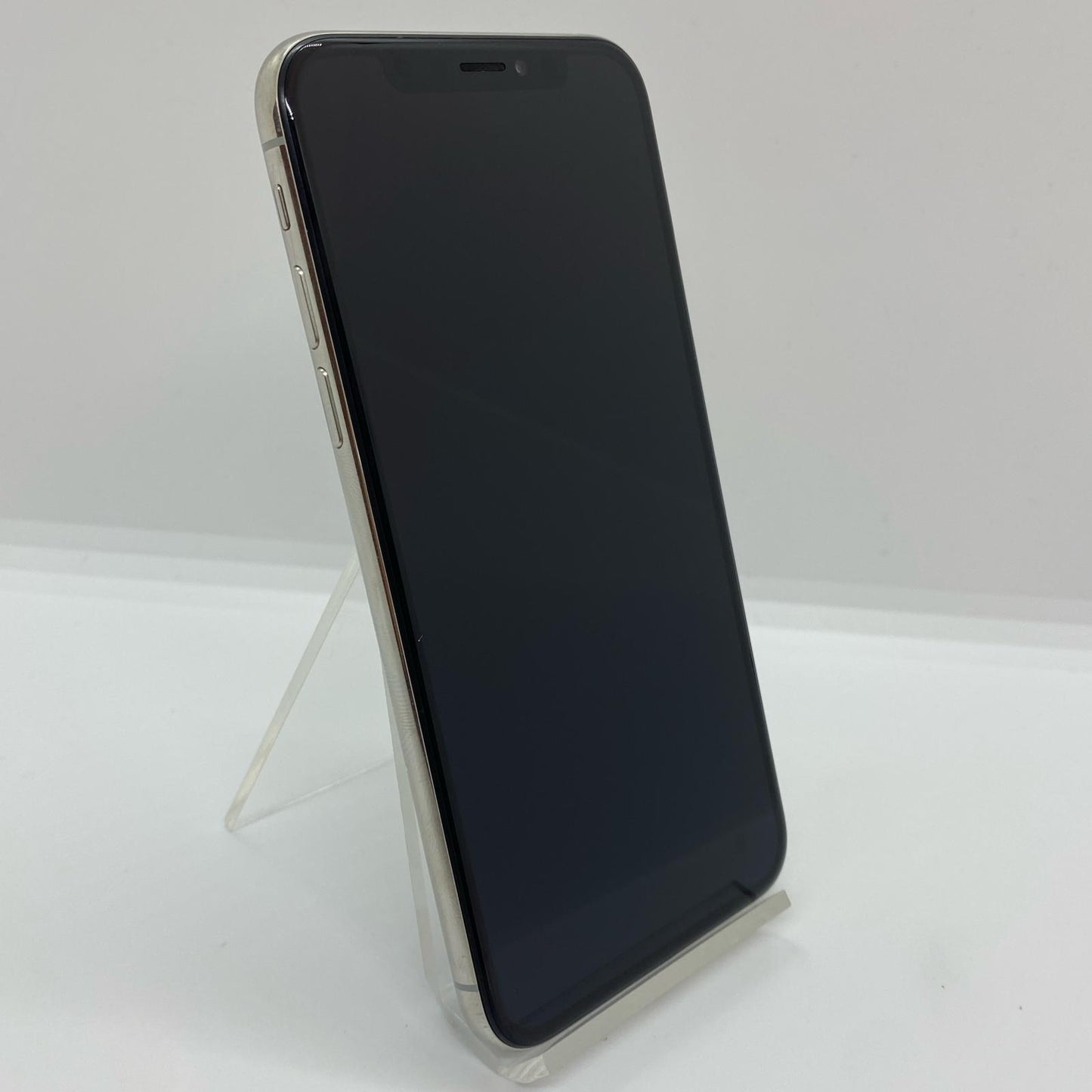 【全額返金保証】【最速発送】Apple iPhone iPhone XS 512GB シルバー Softbank SIMフリー 白ロム 動作確認済 81%