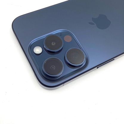 【全額返金保証】【最速発送】Apple iPhone iPhone Pro 15 Pro 1TB ブルーチタニウム au 美品 動作確認済 87%