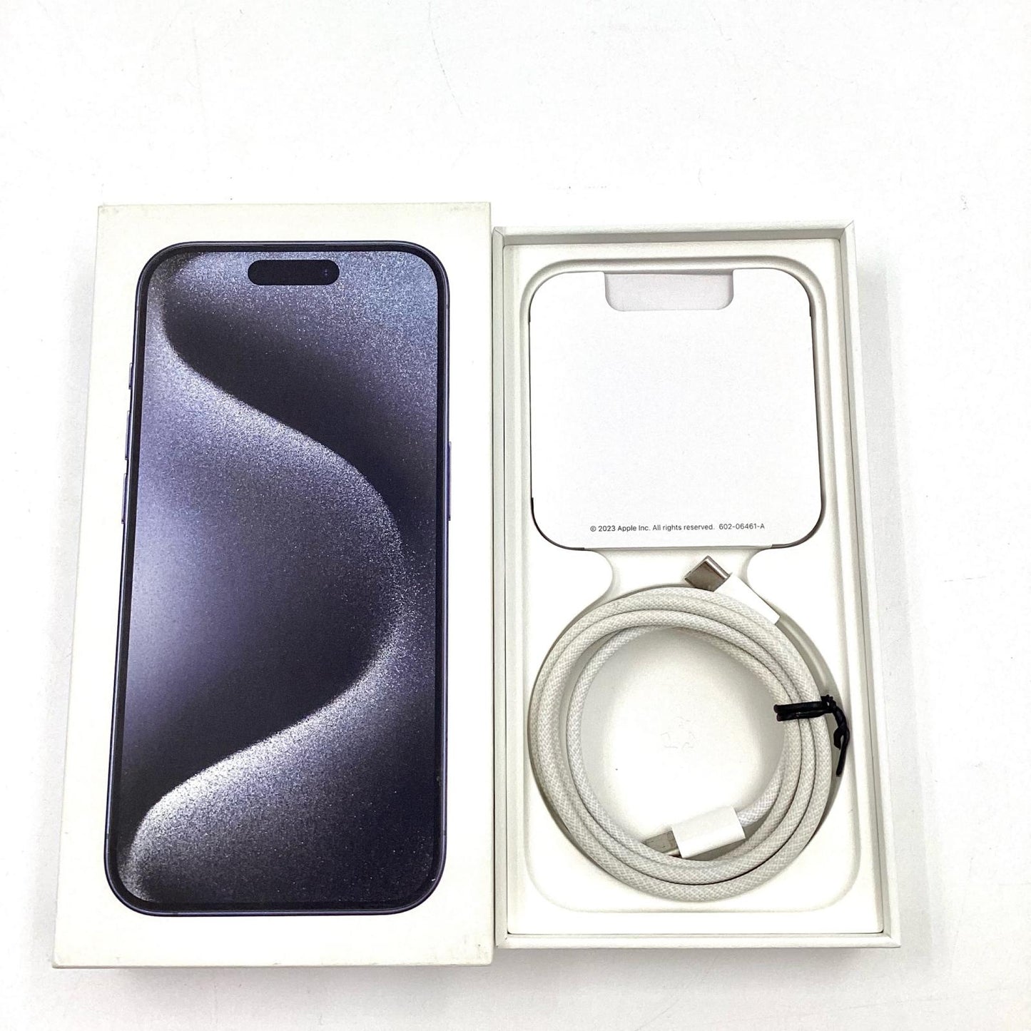 【全額返金保証】【最速発送】Apple iPhone iPhone Pro 15 Pro 1TB ブルーチタニウム au 美品 動作確認済 87%
