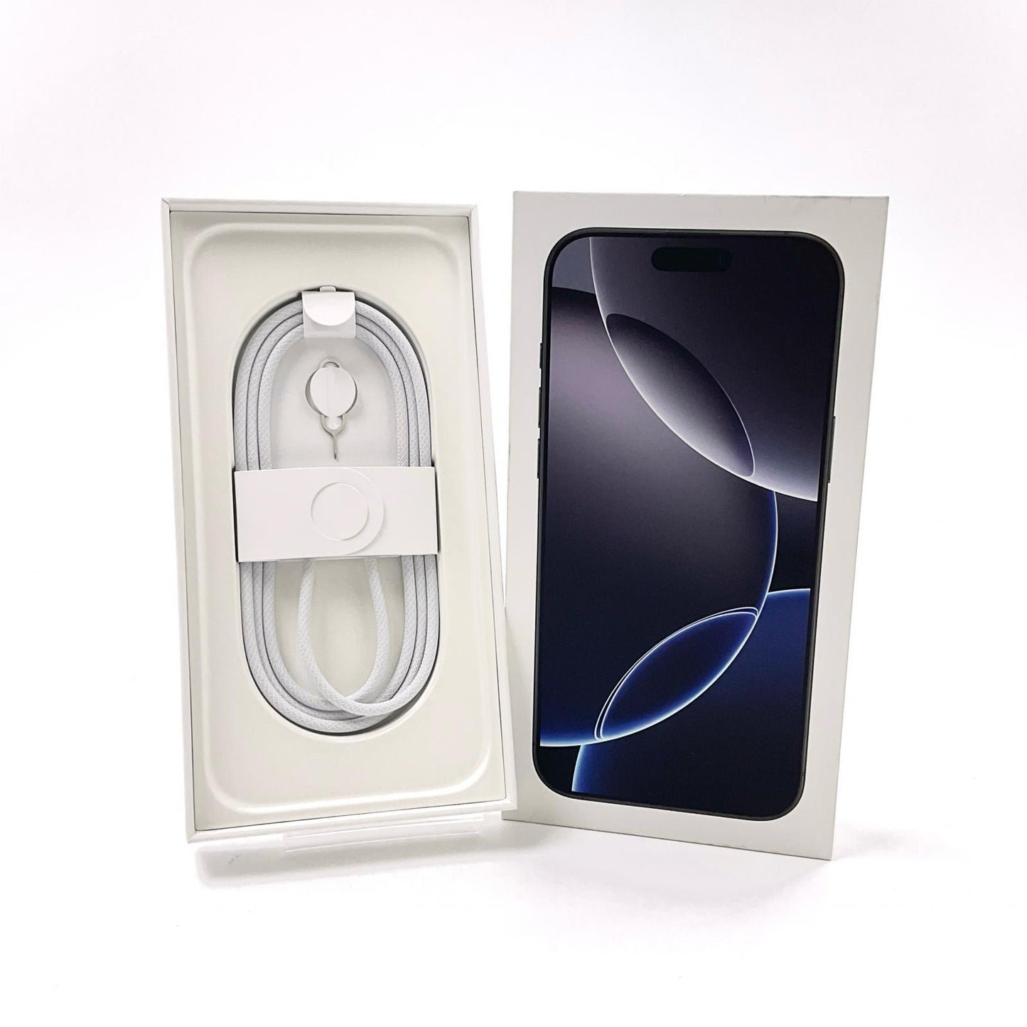 【全額返金保証】【最速発送】Apple iPhone iPhone 16 Pro Max 256GB ブラックチタニウム SIMフリー 白ロム 美品 動作確認済 97%