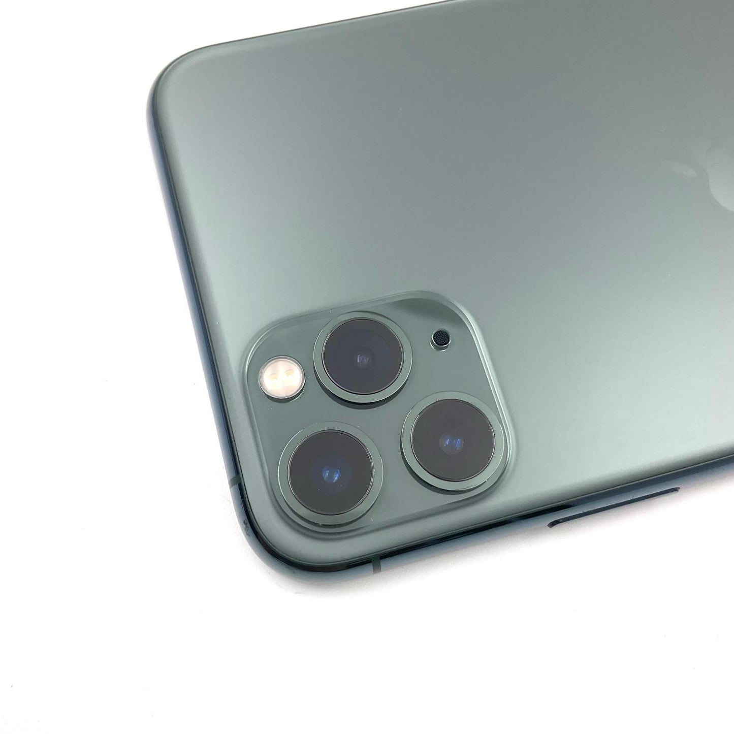 【全額返金保証】【最速発送】Apple iPhone iPhone 11 Pro Max 256GB グリーン docomo SIMフリー 白ロム 動作確認済 84%