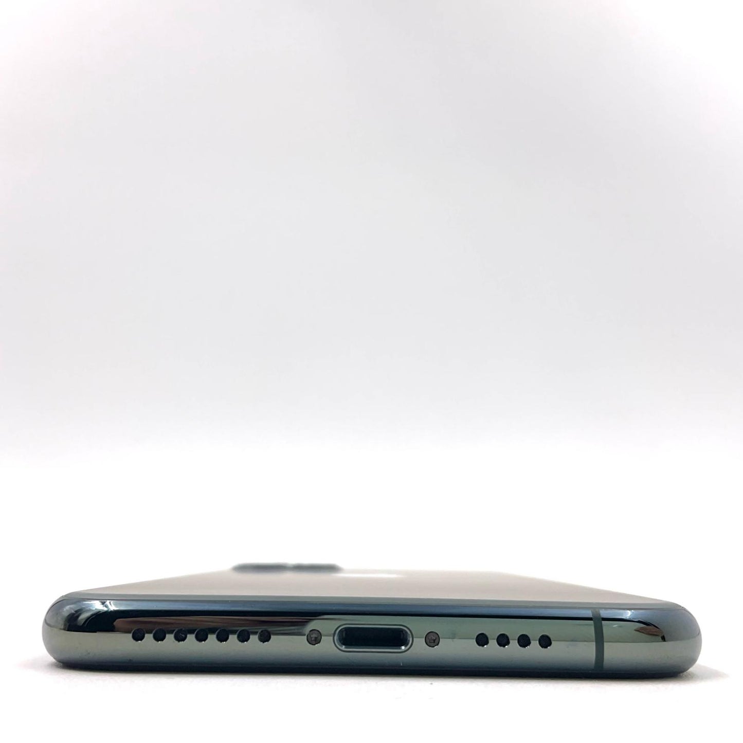 【全額返金保証】【最速発送】Apple iPhone iPhone 11 Pro Max 256GB グリーン docomo SIMフリー 白ロム 動作確認済 84%