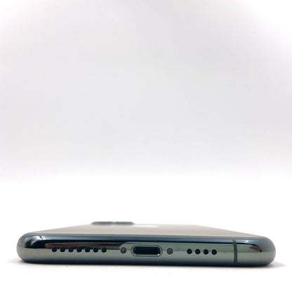 【全額返金保証】【最速発送】Apple iPhone iPhone 11 Pro Max 256GB グリーン docomo SIMフリー 白ロム 動作確認済 84%