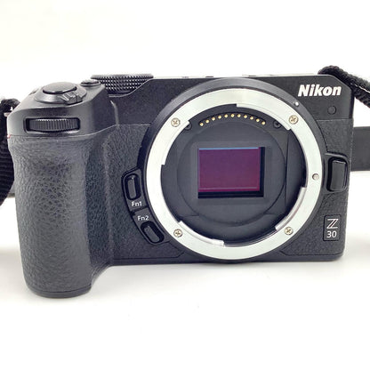 【全額返金保証】【最速発送】Nikon デジタル一眼 Z 30 ボディ ブラック 美品 動作確認済