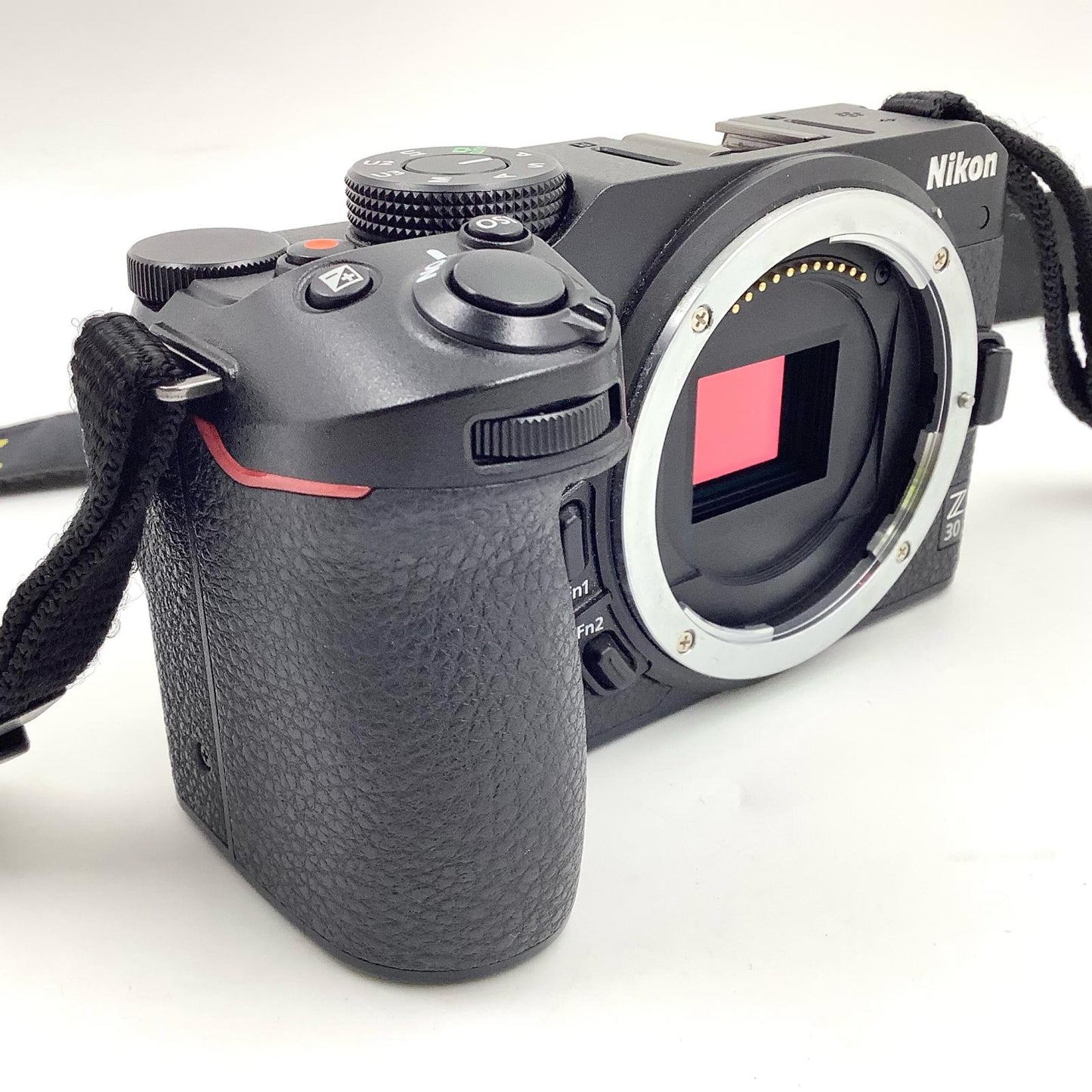 【全額返金保証】【最速発送】Nikon デジタル一眼 Z 30 ボディ ブラック 美品 動作確認済