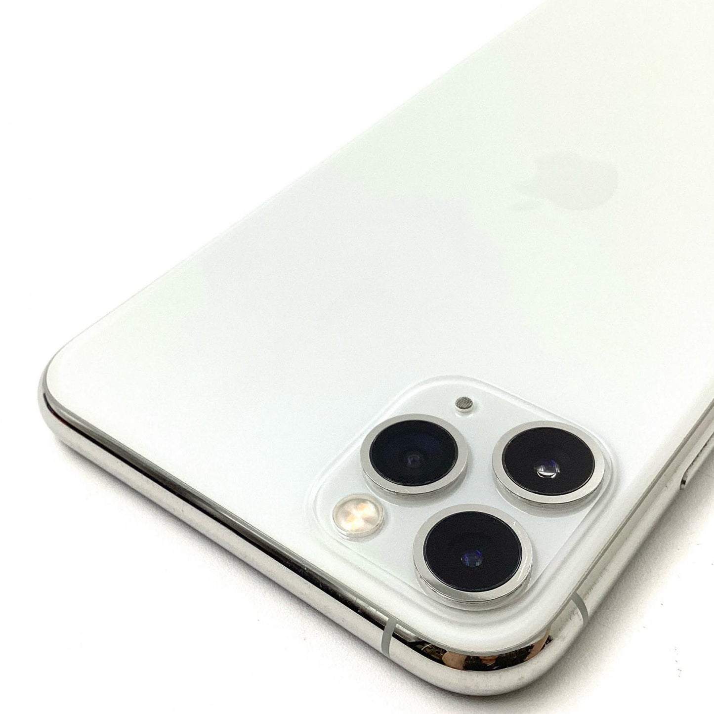 【全額返金保証】【最速発送】Apple iPhone iPhone 11 Pro Max 256GB シルバー Softbank SIMフリー 白ロム 動作確認済 83%