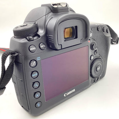 【全額返金保証】【最速発送】Canon デジタル一眼 EOS 5D Mark IV ボディ ブラック 美品 動作確認済