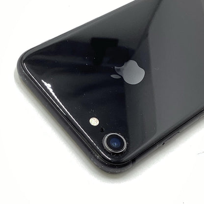 【全額返金保証】【最速発送】Apple iPhone iPhone 8 64GB au 白ロム 動作確認済 86%