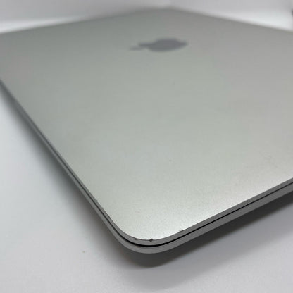 【全額返金保証】【最速発送】Apple MacBook Air 13.3インチ 2019 Core i5 16GB M.2 SSD 256GB シルバー 動作確認済