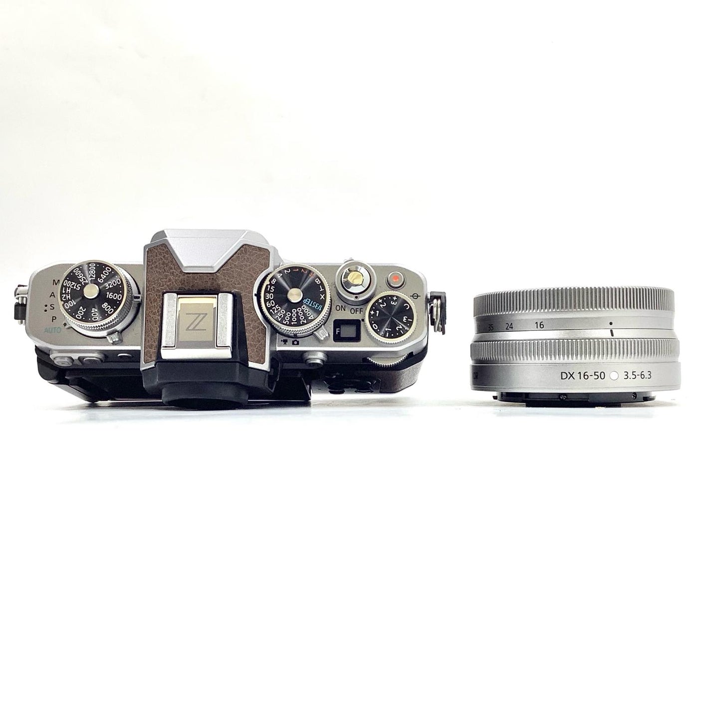 【全額返金保証】【最速発送】Nikon デジタル一眼 Z fc 16-50 VR レンズキット ウォルナットブラウン 美品 動作確認済