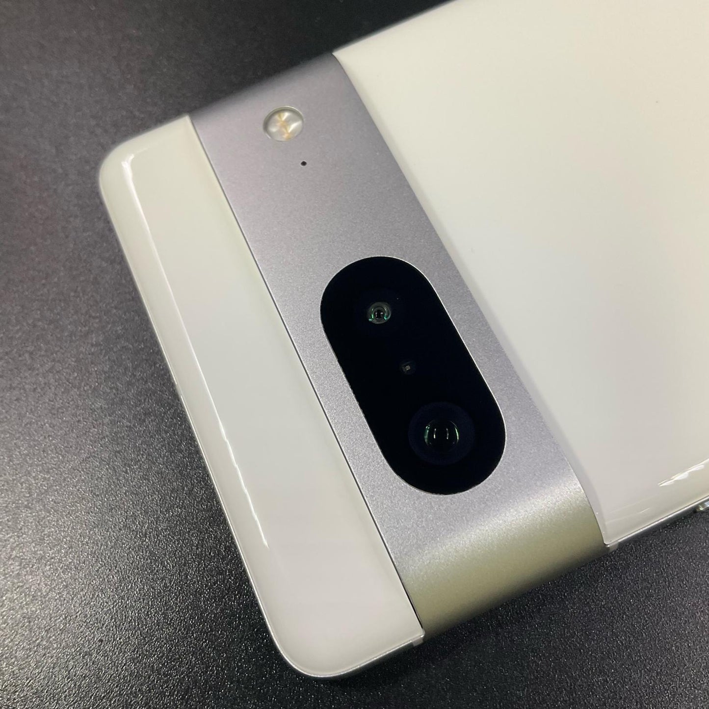 【全額返金保証】【最速発送】Google Pixel 7 128GB Snow SIMフリー G03Z5 白ロム 超美品 動作確認済