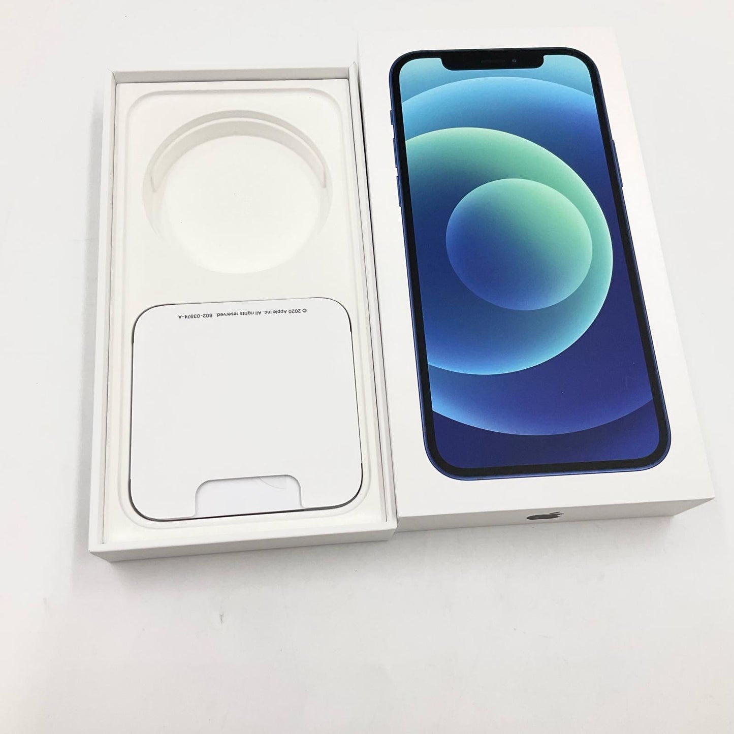 【全額返金保証】【最速発送】Apple iPhone iPhone 12 128GB ブルー docomo SIMフリー 白ロム 動作確認済 78%