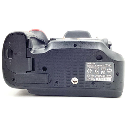 【全額返金保証】【最速発送】Nikon デジタル一眼 D7100 ボディ ブラック 美品 動作確認済