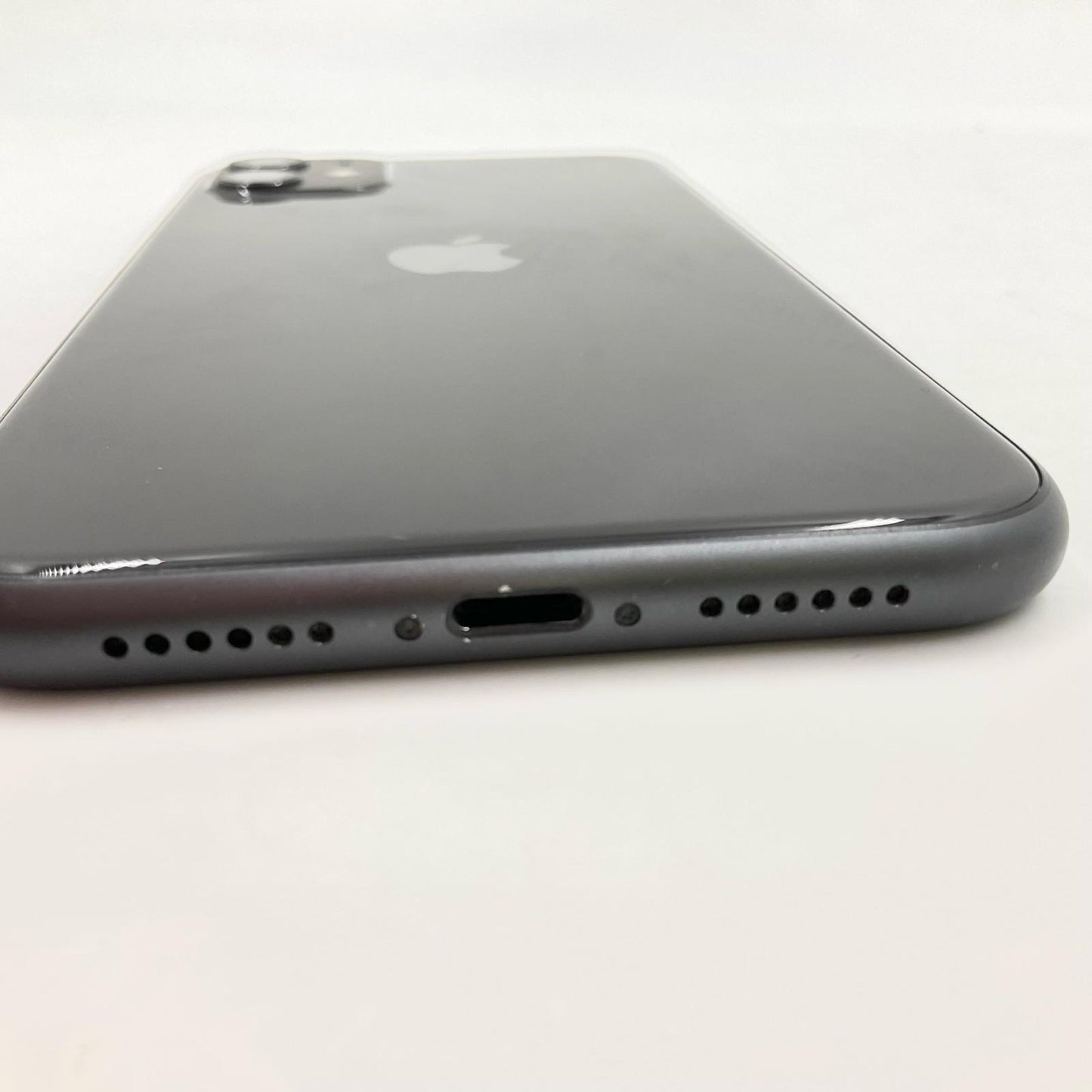 【全額返金保証】【最速発送】Apple iPhone iPhone 11 128GB ブラック SIMフリー 白ロム 動作確認済 75%