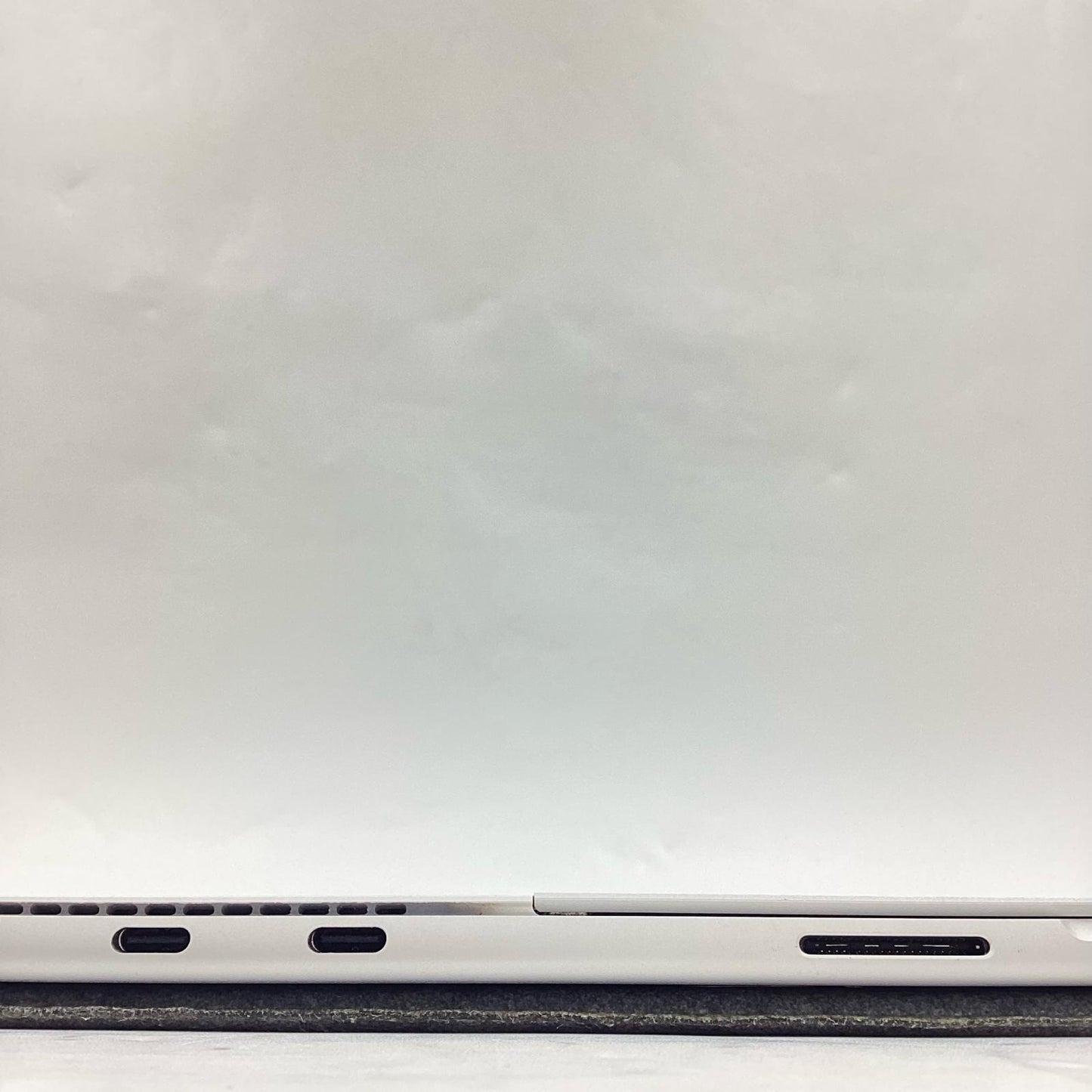 【全額返金保証】【最速発送】Microsoft Surface Pro 8 1983 11th Gen Intel(R) Core(TM) i5-1145G7 @ 2.60GHz 8GB M.2 SSD 128GB 77.1% 動作確認済